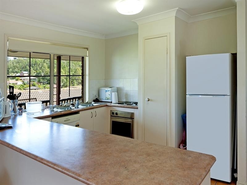 13 Henderson Rise, Pacific Pines QLD 4211