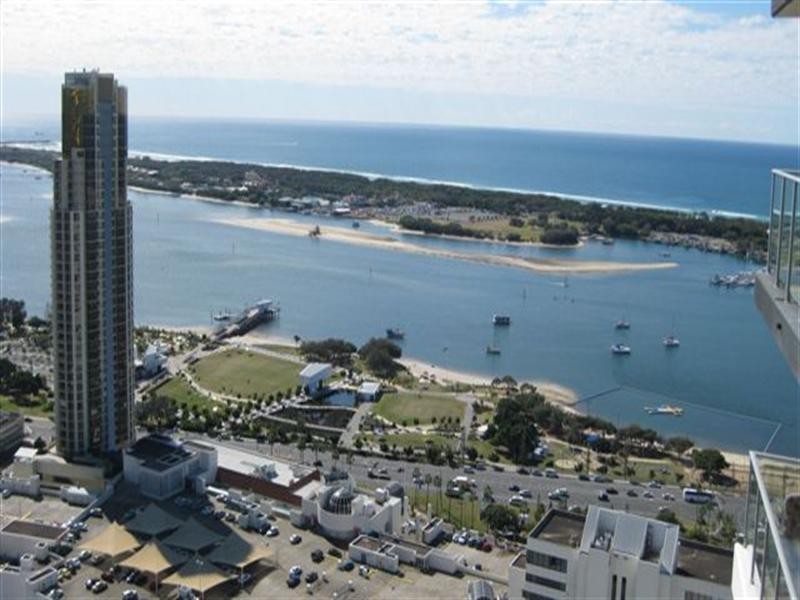1372/56 Scarborough Street, Southport QLD 4215