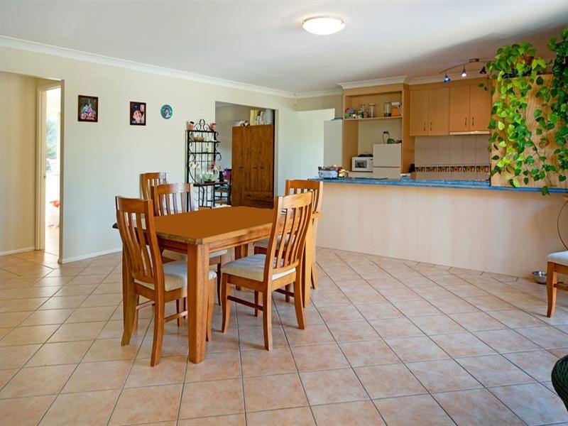 17 Palm Street, Pacific Pines QLD 4211