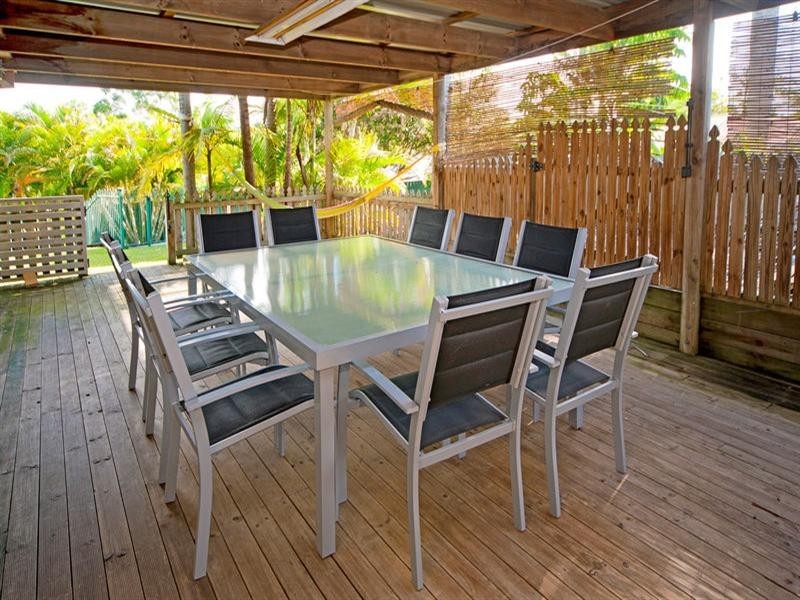 8 Balranald Court, Helensvale QLD 4212