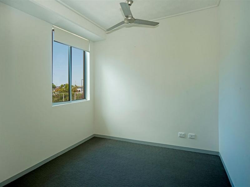 312/64-68 Sickle Avenue, Hope Island QLD 4212