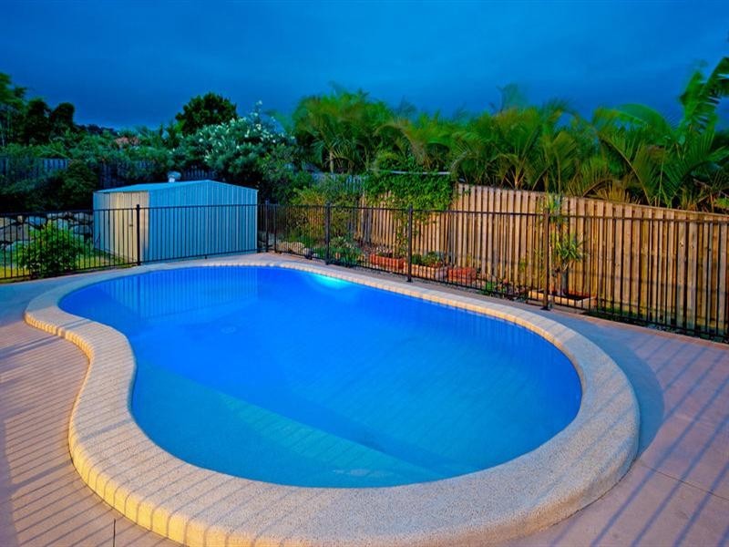 11 Whitely Circuit, Maudsland QLD 4210