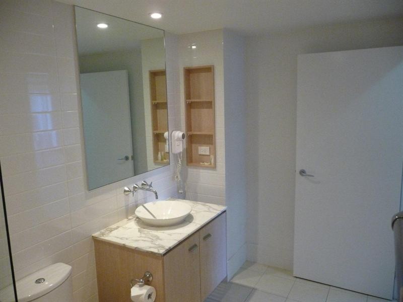 119/1-7 Moores Crescent, Varsity Lakes QLD 4227