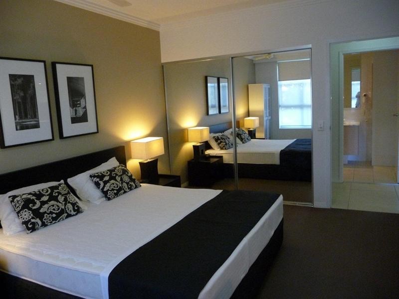 119/1-7 Moores Crescent, Varsity Lakes QLD 4227