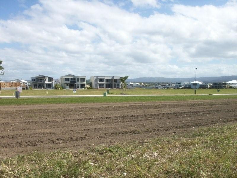Lot 810 Harbourvue Court, Helensvale QLD 4212
