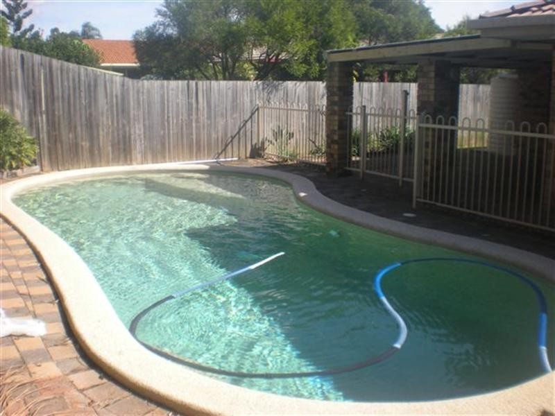 53 Allied Drive, Arundel QLD 4214