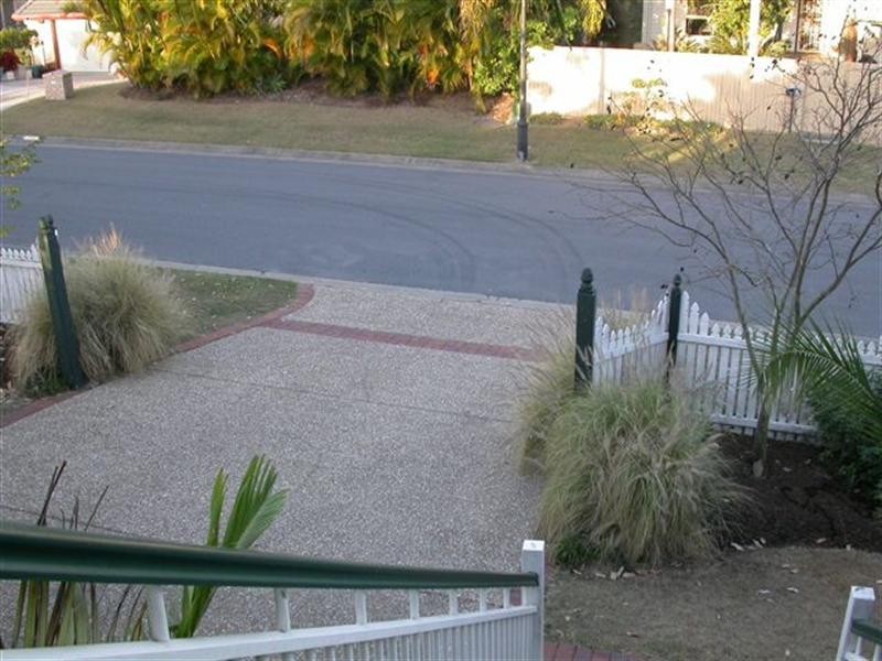 77 Tamworth Drive, Helensvale QLD 4212