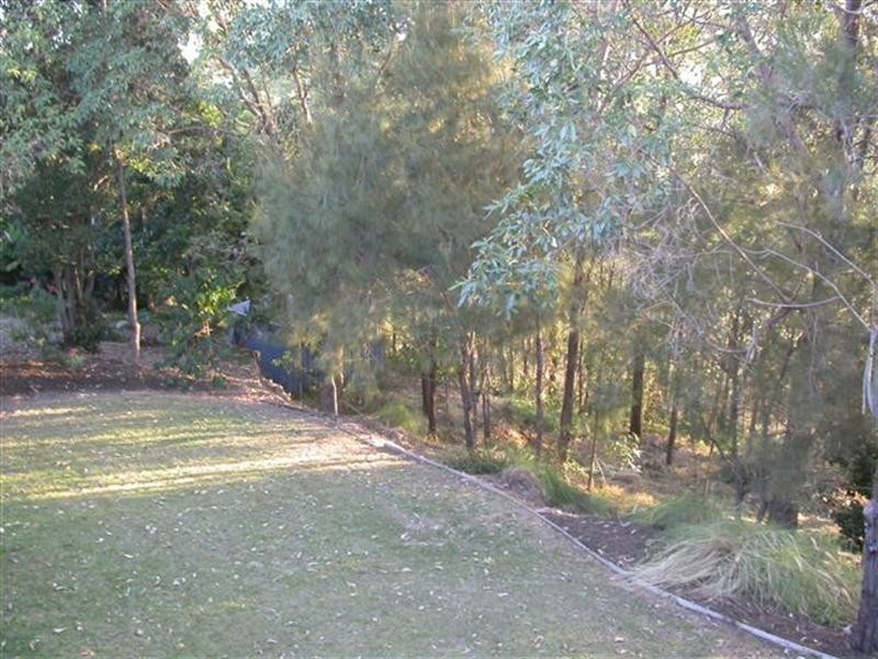 77 Tamworth Drive, Helensvale QLD 4212