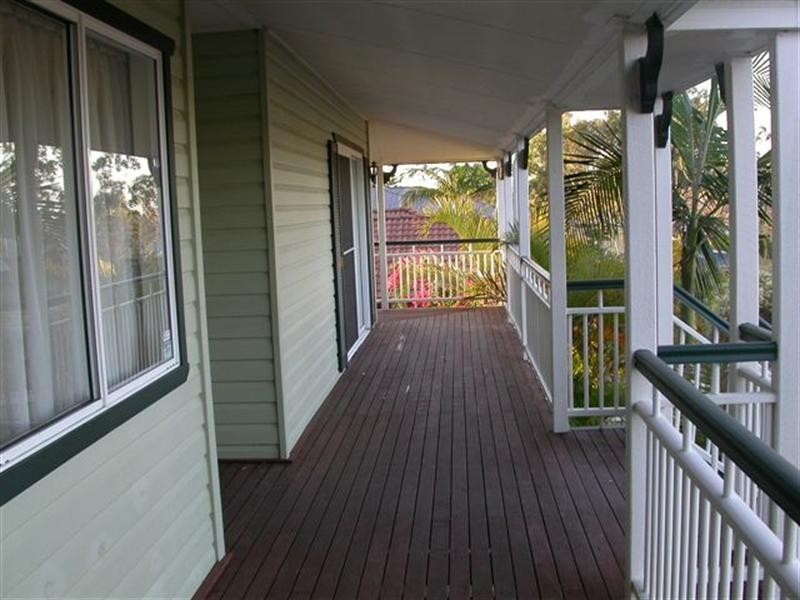 77 Tamworth Drive, Helensvale QLD 4212