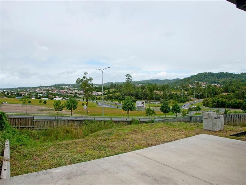 15 Buchanan Circuit, Oxenford QLD 4210