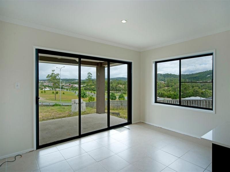 15 Buchanan Circuit, Oxenford QLD 4210