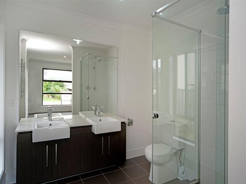 15 Buchanan Circuit, Oxenford QLD 4210