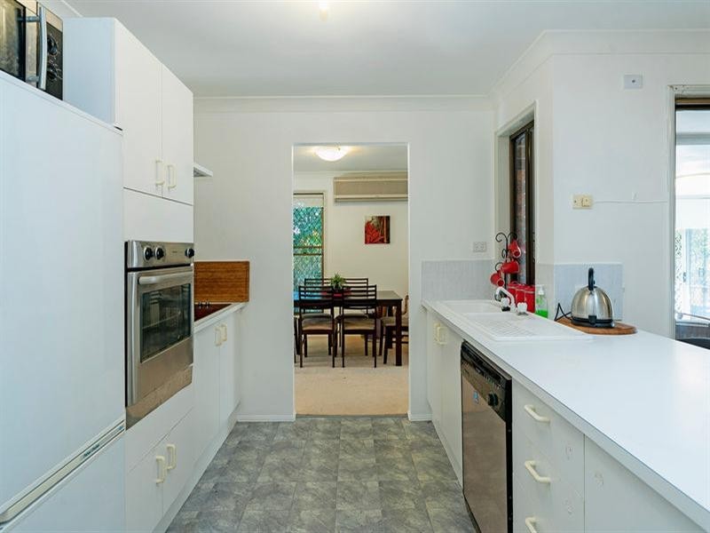 12 Western Way, Oxenford QLD 4210