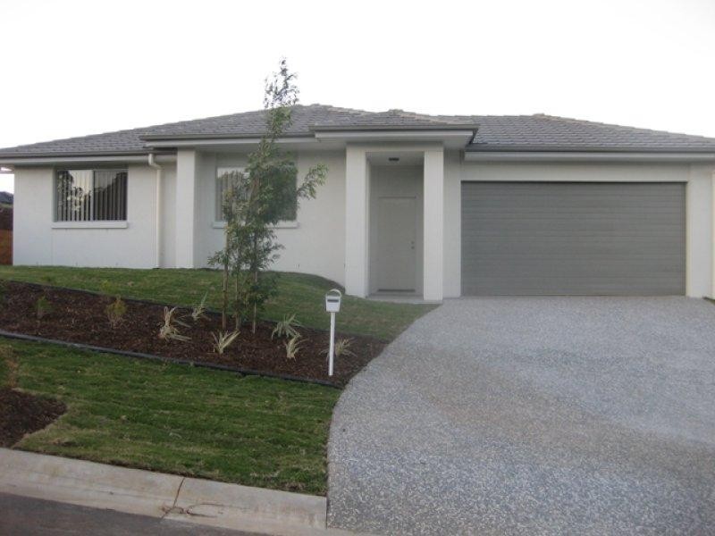 1/47 Fortescue Street, Pacific Pines QLD 4211