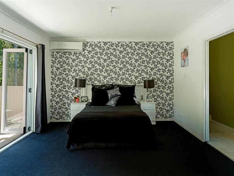 41 Dromana Crescent, Helensvale QLD 4212