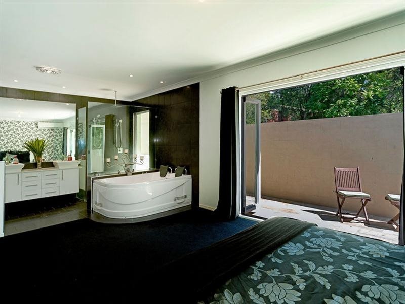 41 Dromana Crescent, Helensvale QLD 4212