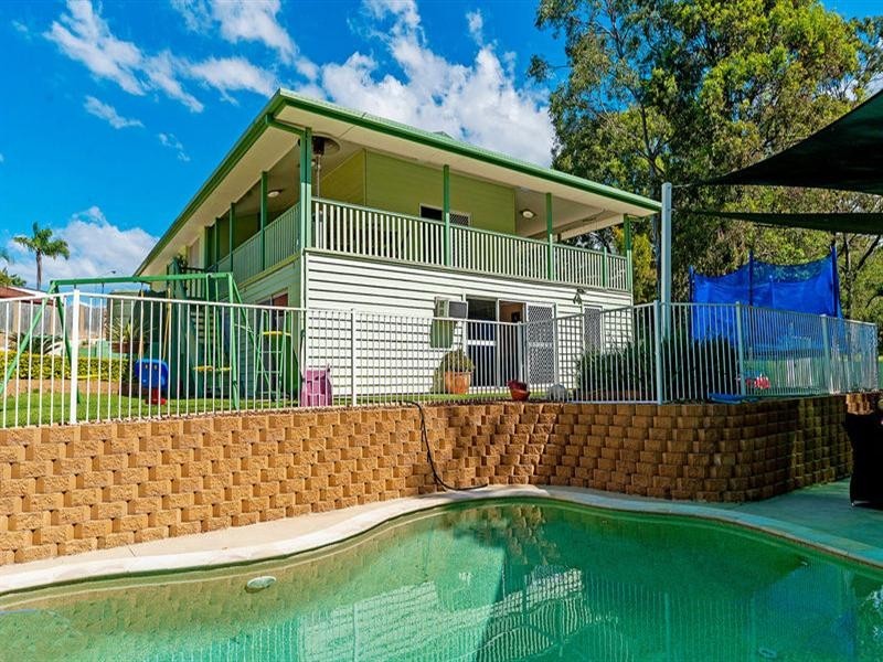 41 Dromana Crescent, Helensvale QLD 4212