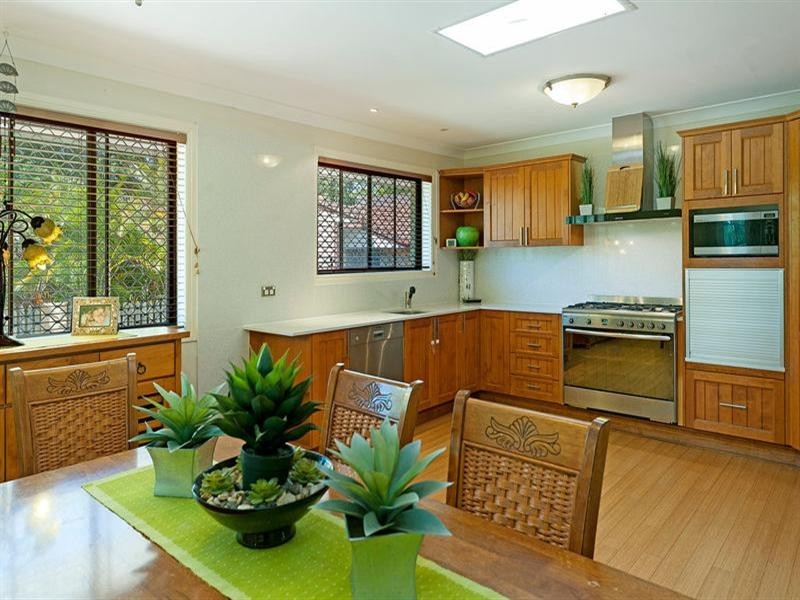 41 Dromana Crescent, Helensvale QLD 4212