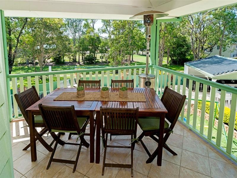 41 Dromana Crescent, Helensvale QLD 4212