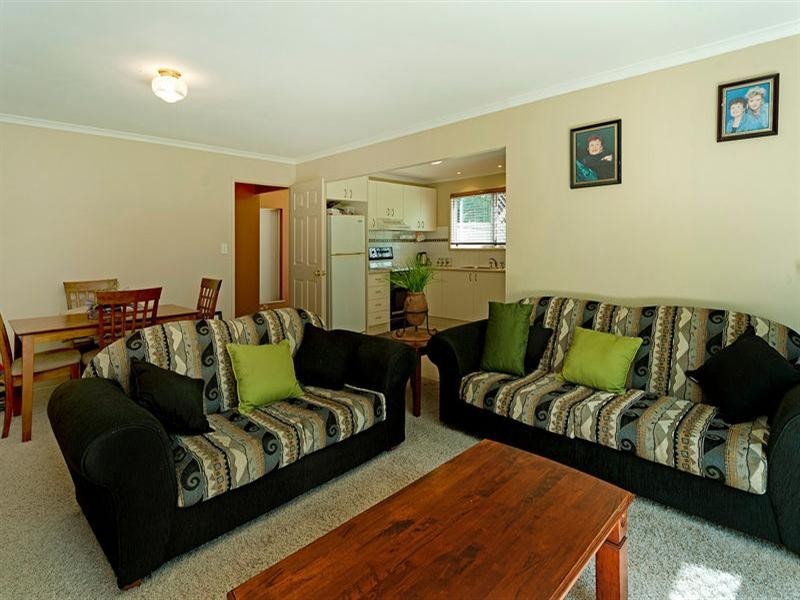 41 Dromana Crescent, Helensvale QLD 4212