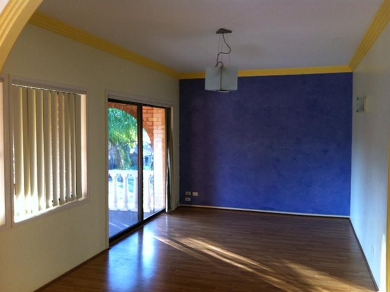 13 Stretton Drive, Helensvale QLD 4212