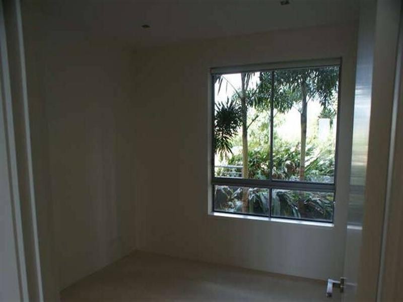 115/3 Pendraat Parade, Hope Island QLD 4212