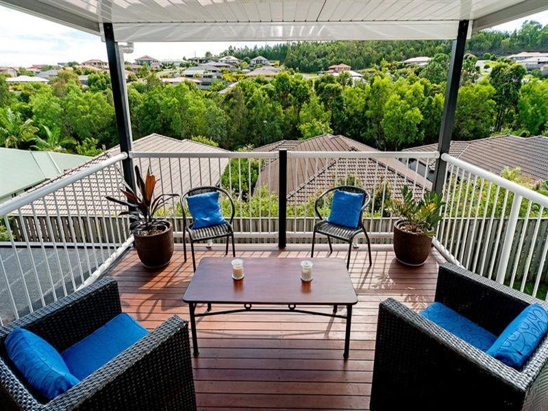 5 Ainslie Street, Pacific Pines QLD 4211