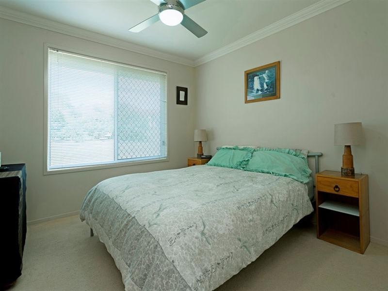 5 Ainslie Street, Pacific Pines QLD 4211
