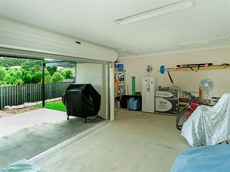5 Ainslie Street, Pacific Pines QLD 4211
