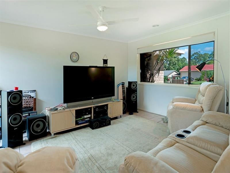 123 Mildura Drive, Helensvale QLD 4212