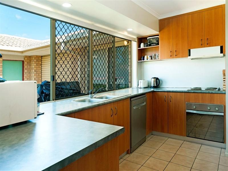 123 Mildura Drive, Helensvale QLD 4212