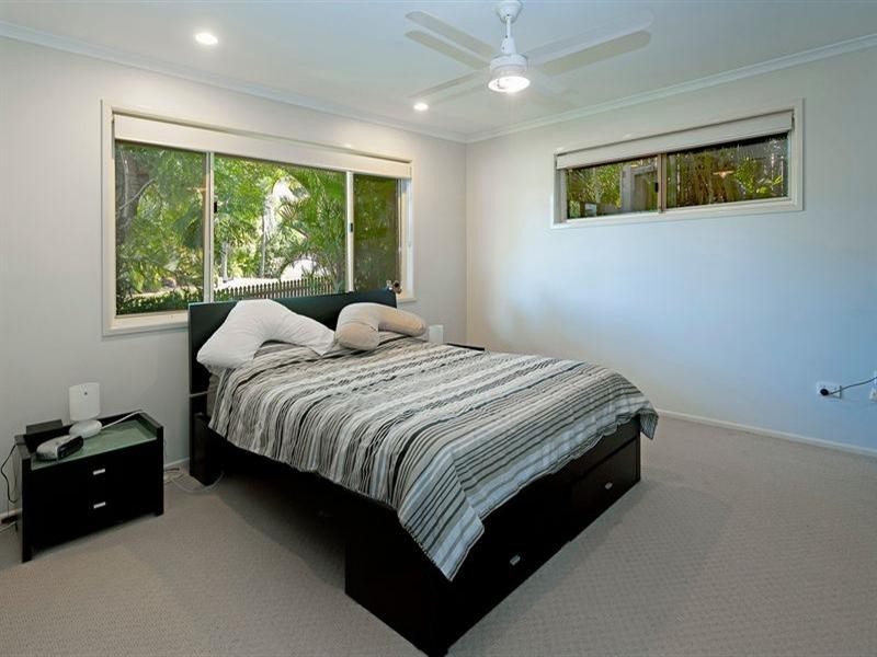 123 Mildura Drive, Helensvale QLD 4212