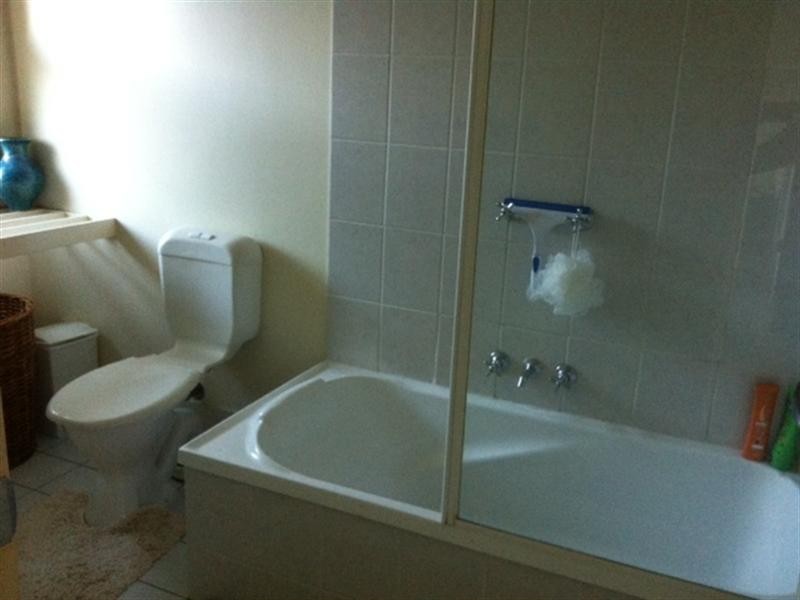 3/8 Doyalson Place, Helensvale QLD 4212