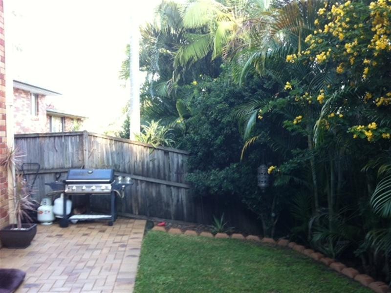 3/8 Doyalson Place, Helensvale QLD 4212