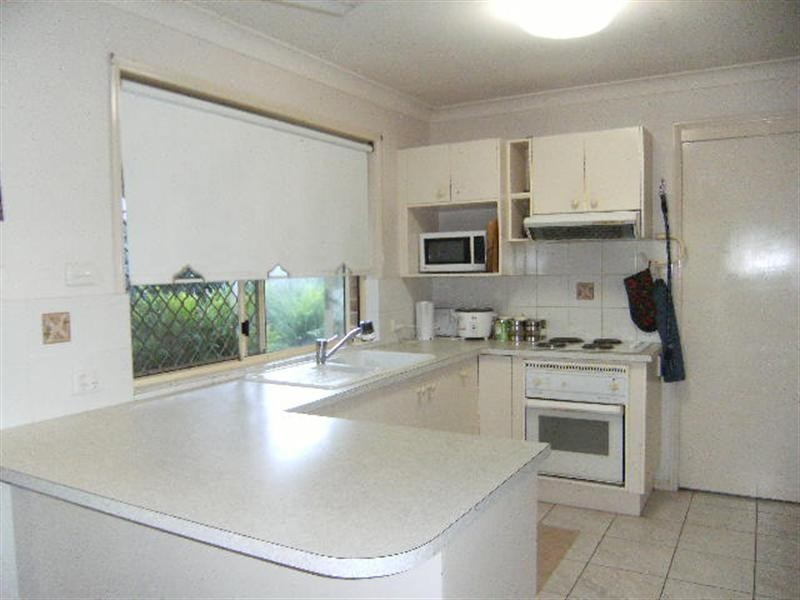 1 Watford Crescent, Molendinar QLD 4214