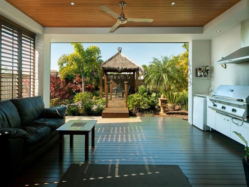 14 Codrington Circuit, Pacific Pines QLD 4211