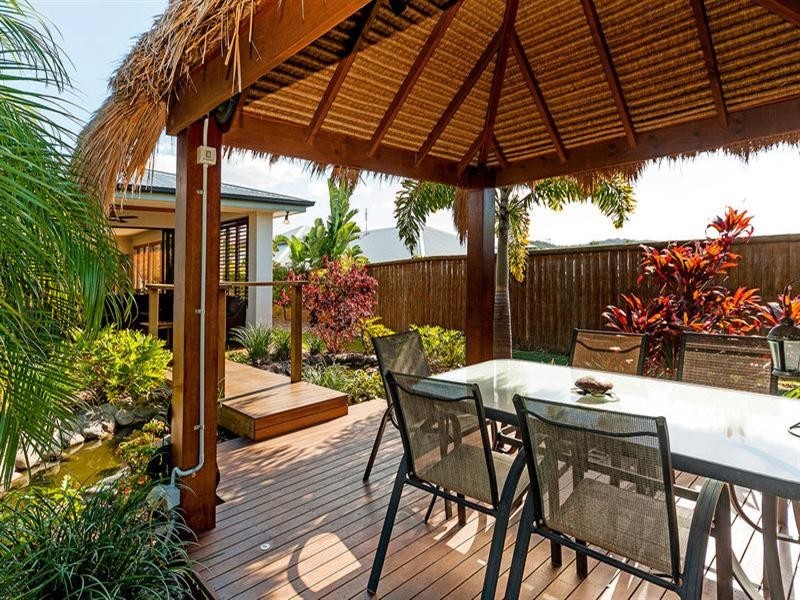 14 Codrington Circuit, Pacific Pines QLD 4211