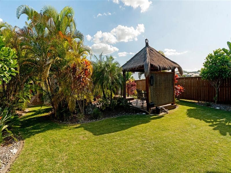 14 Codrington Circuit, Pacific Pines QLD 4211