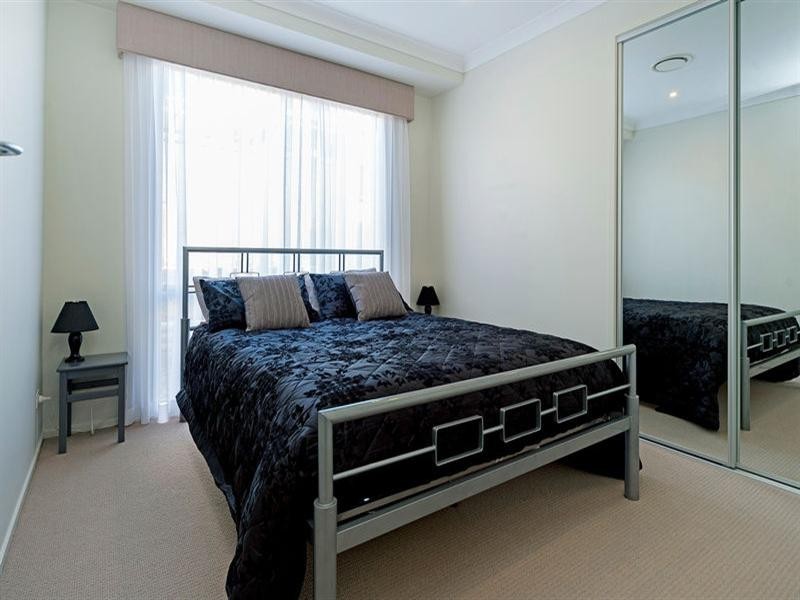 14 Codrington Circuit, Pacific Pines QLD 4211