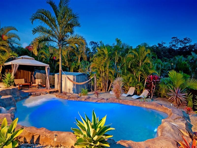 7 Nottinghill Place, Oxenford QLD 4210