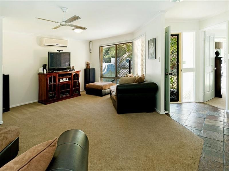 7 Nottinghill Place, Oxenford QLD 4210