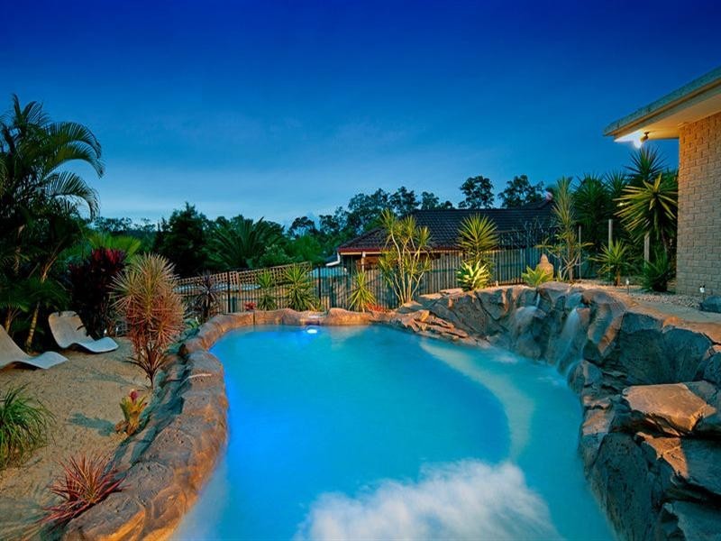 7 Nottinghill Place, Oxenford QLD 4210