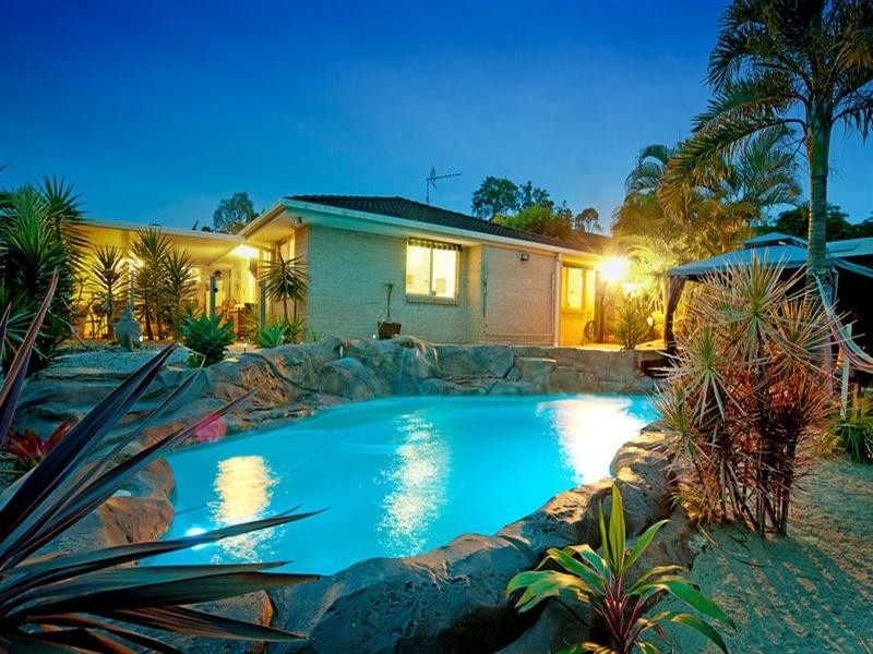 7 Nottinghill Place, Oxenford QLD 4210