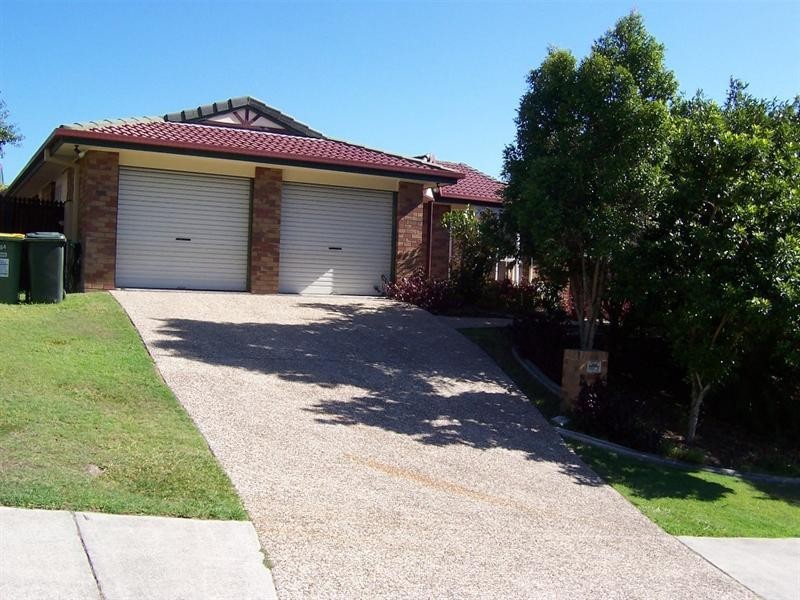 184 Universal Street, Gaven QLD 4211