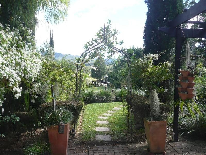 Mount Nathan QLD 4211