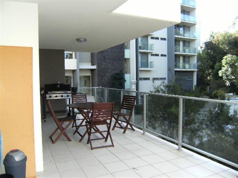 12 Casuarina/ 154 Musgrave Avenue, Southport QLD 4215