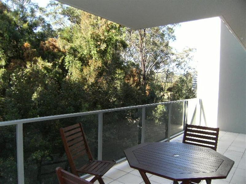 12 Casuarina/ 154 Musgrave Avenue, Southport QLD 4215