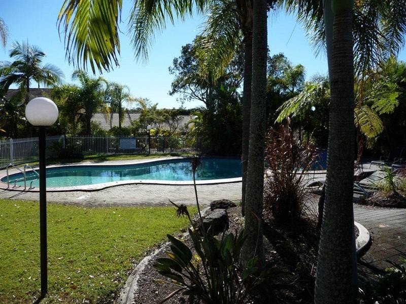 81/33 Edmund Rice Drive, Southport QLD 4215