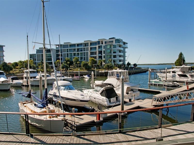 2503/323 Bayview Street, Hollywell QLD 4216