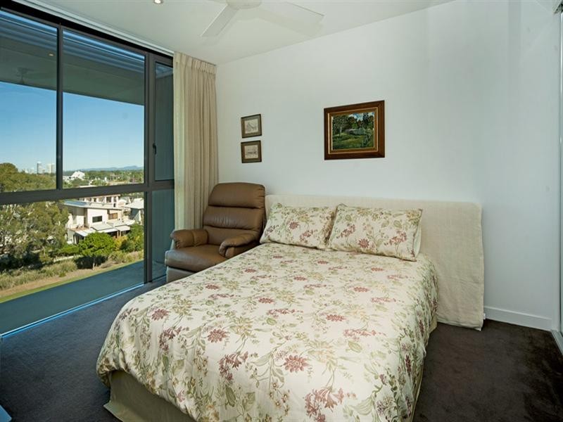 2503/323 Bayview Street, Hollywell QLD 4216